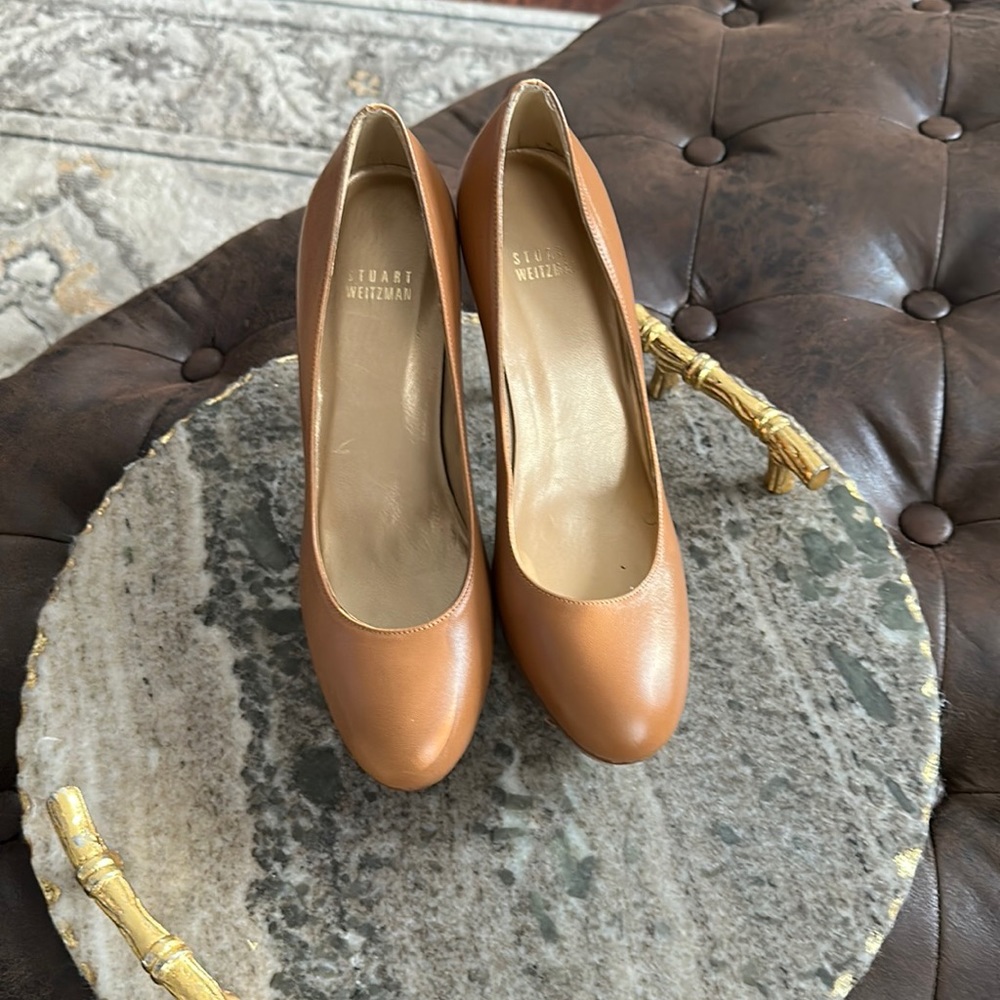 Brand new Stuart Weitzman  Heels. Very Sexy Heels. Very good leather.